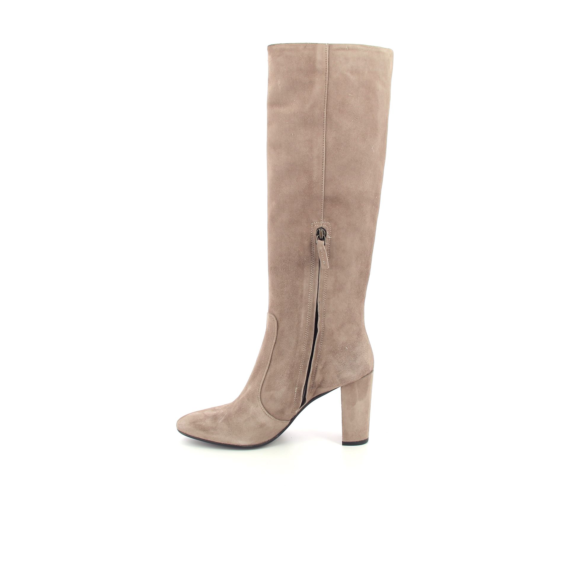 Julie Dee Laars 258957 taupe