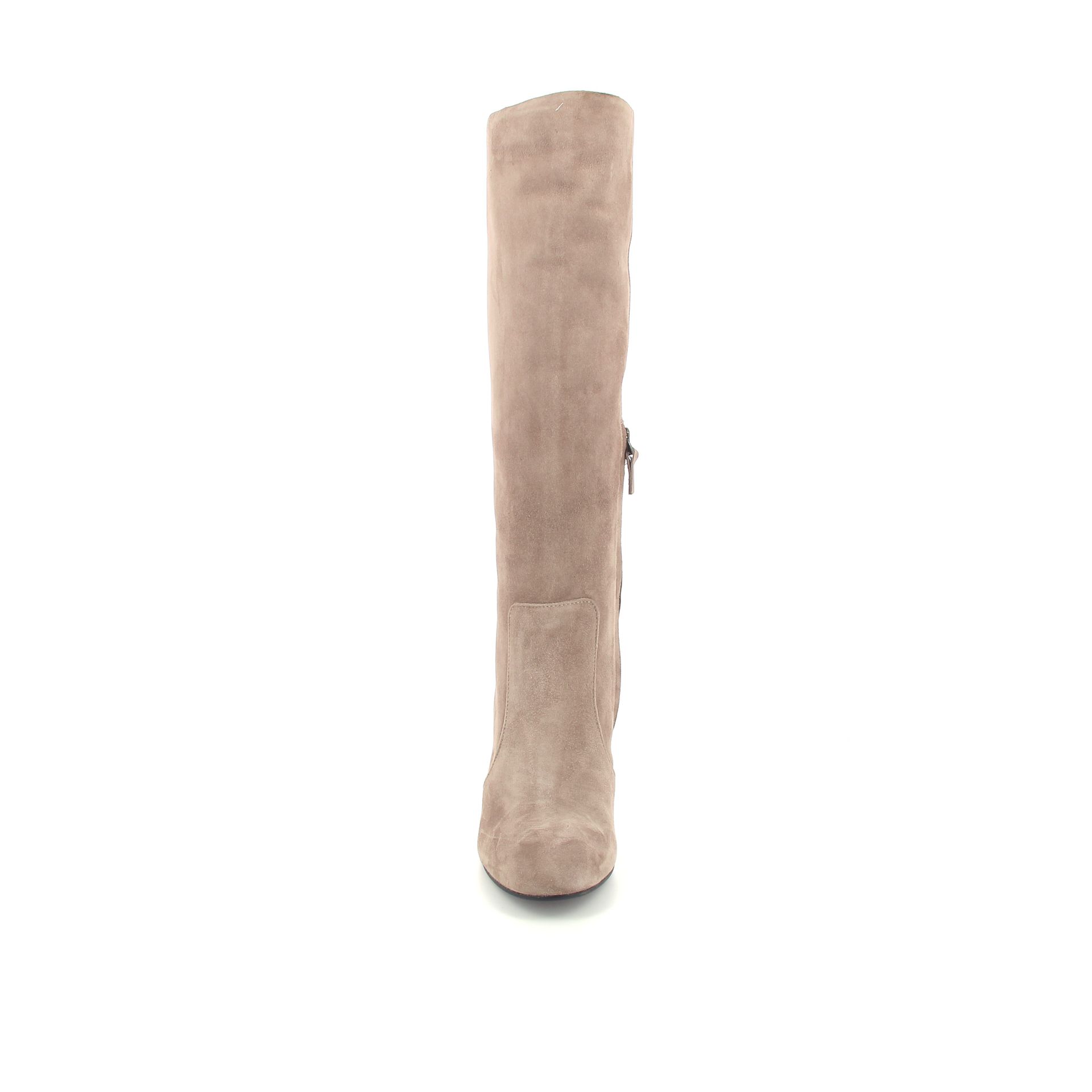Julie Dee Laars 258957 taupe