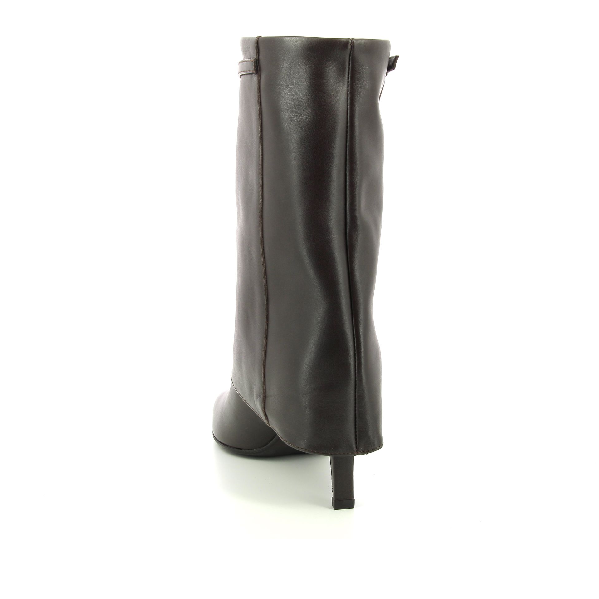 Chantal Laars 258971 bruin