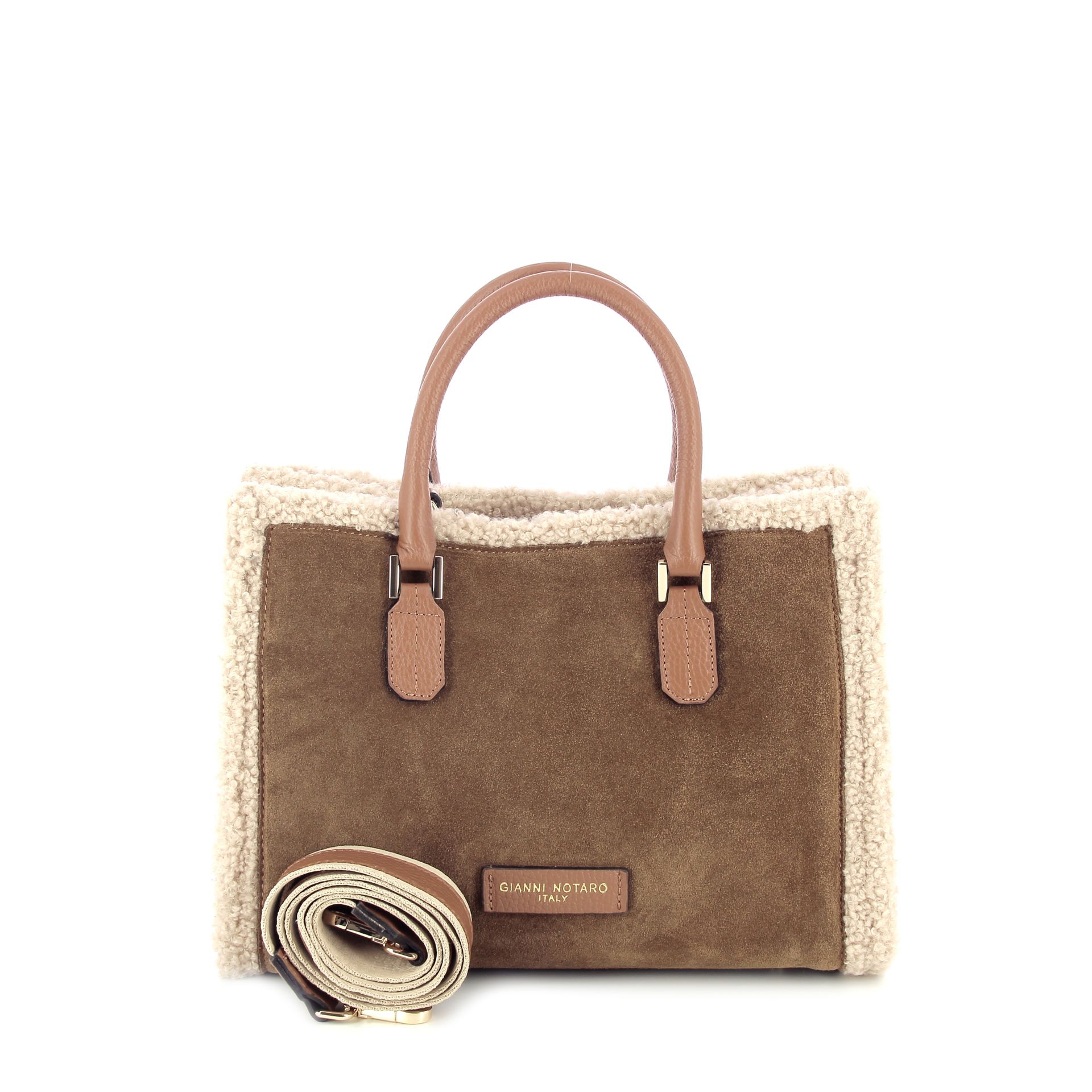 Carol J. Handtas 259794 cognac