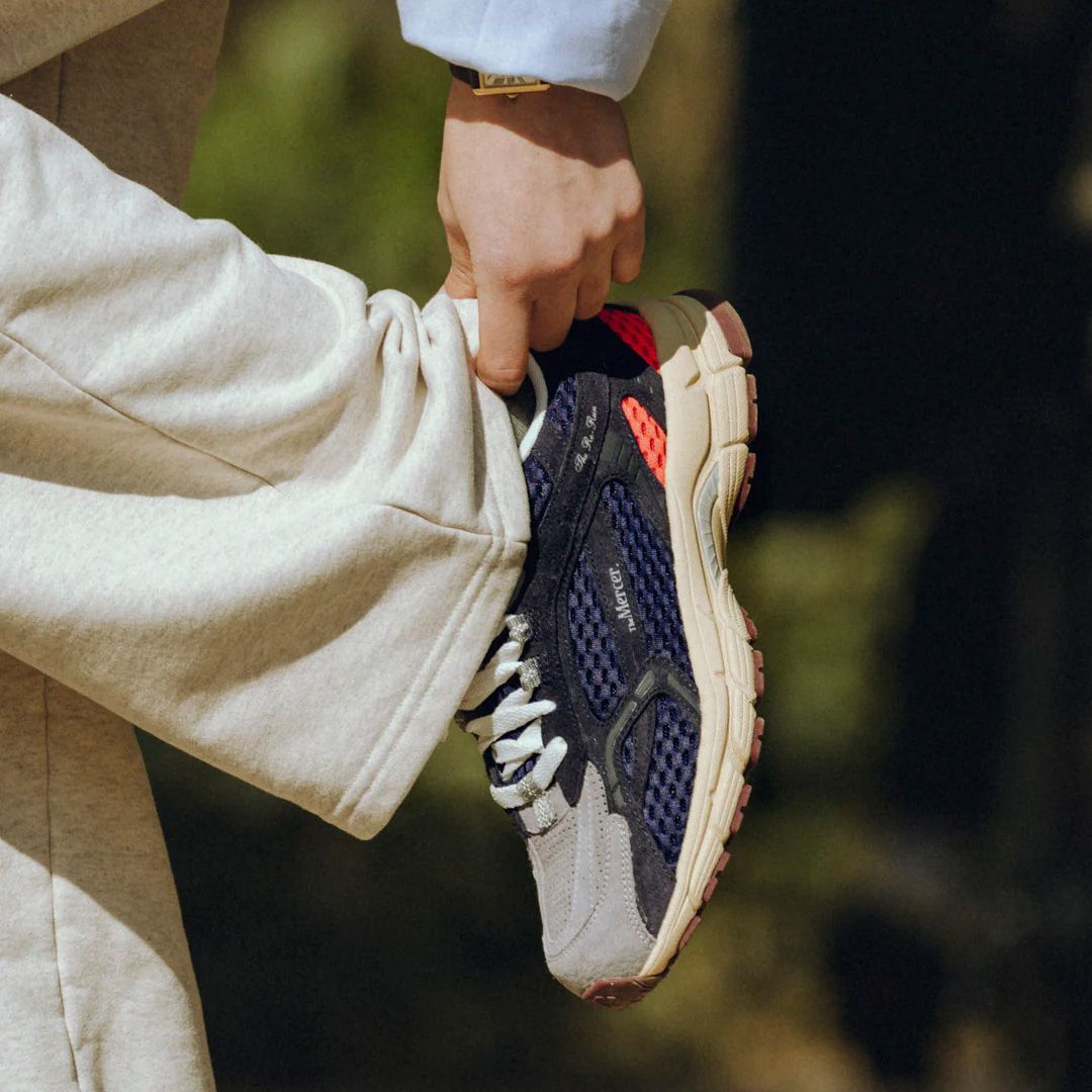 Mercer Re Run Suede 2000 260222 blauw