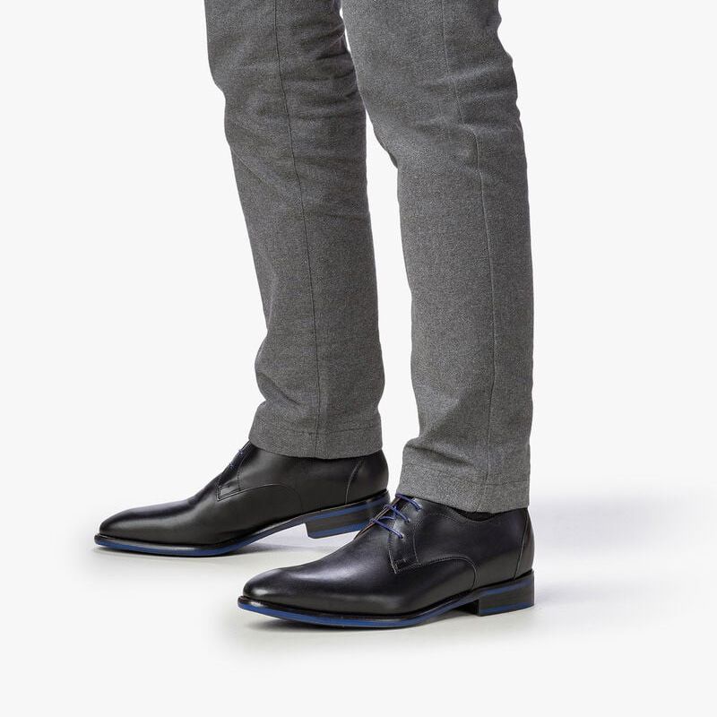 Floris Van Bommel De Netter 20.01 261642 zwart