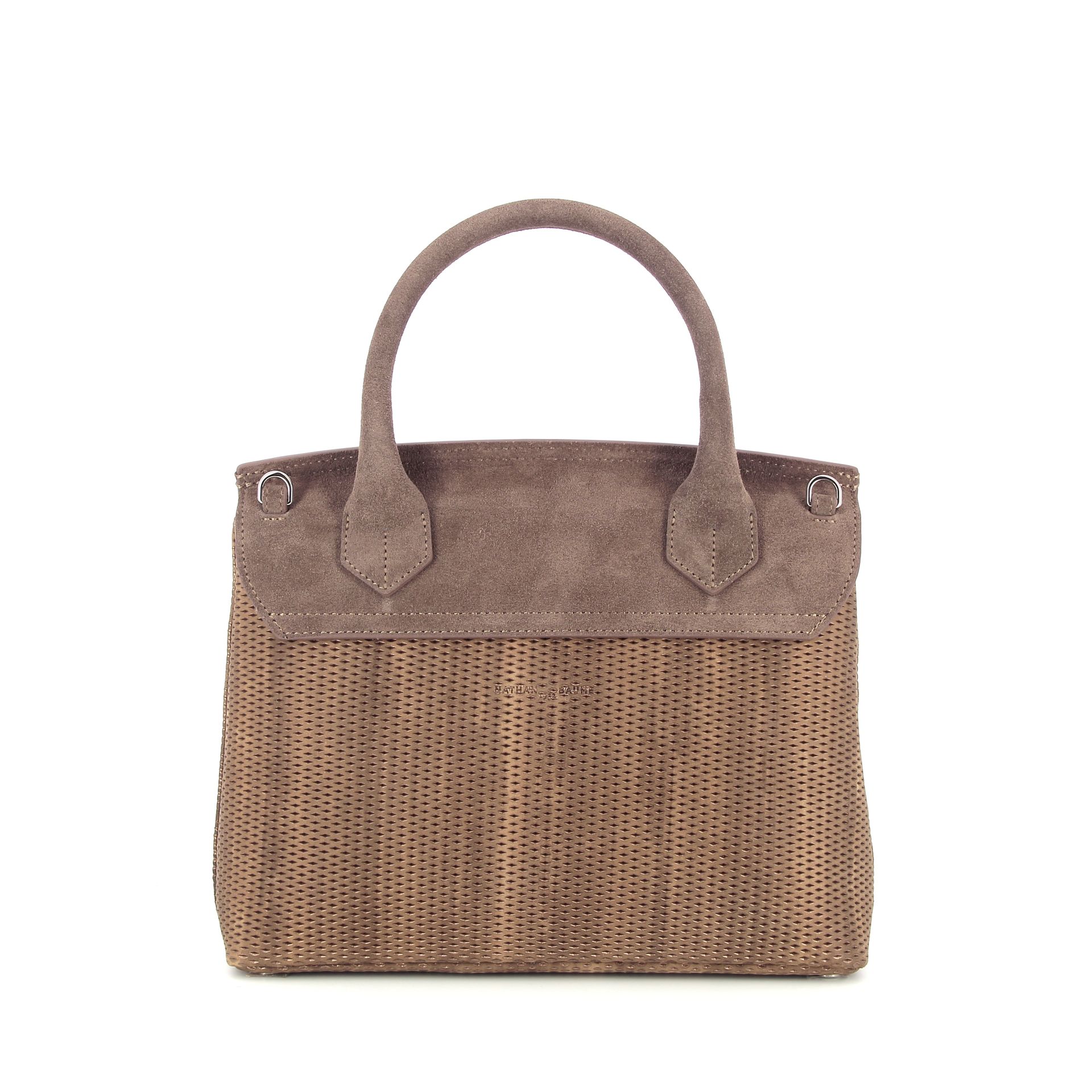 Nathan-Baume Clarita 261925 bruin