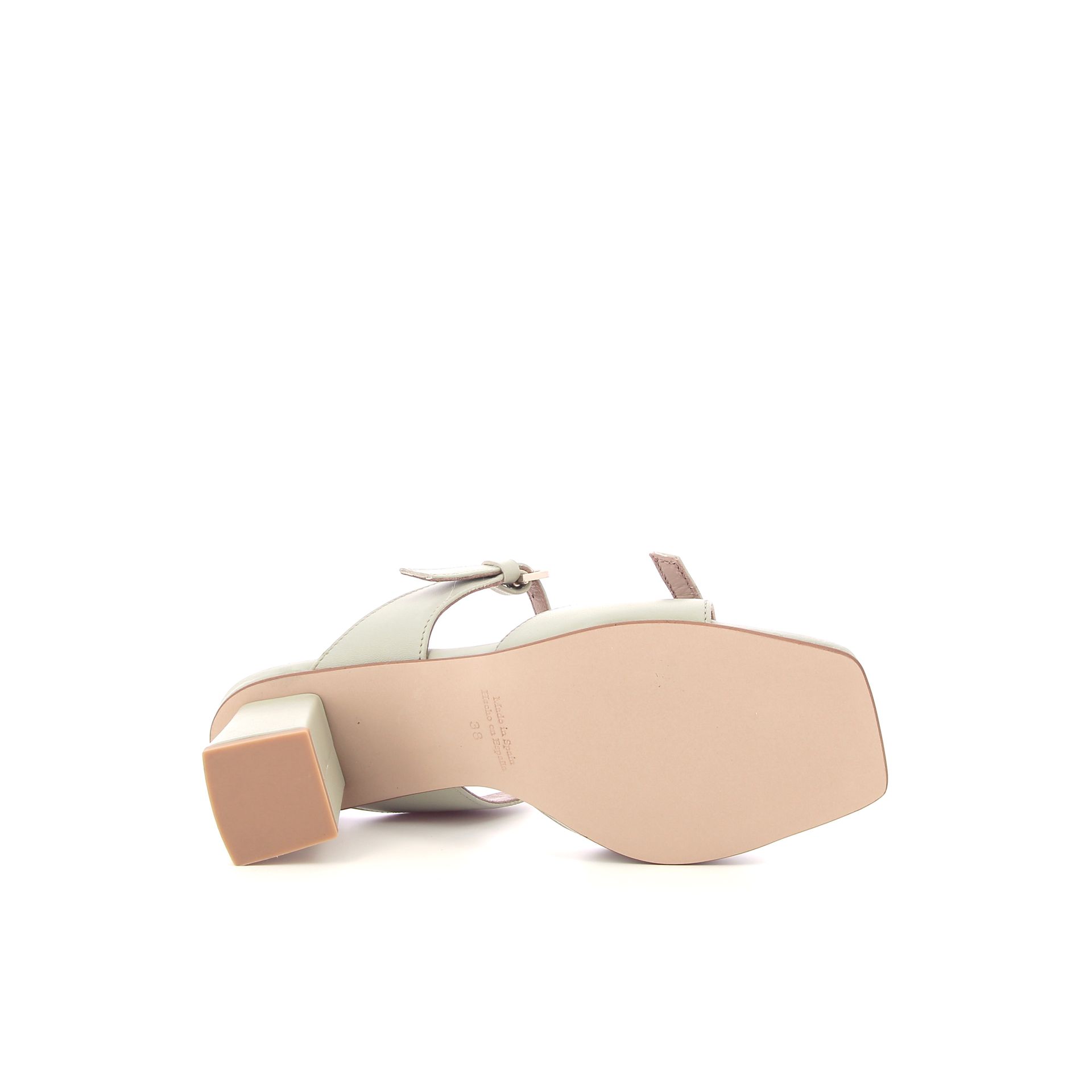 March23 Dani 262125 groen