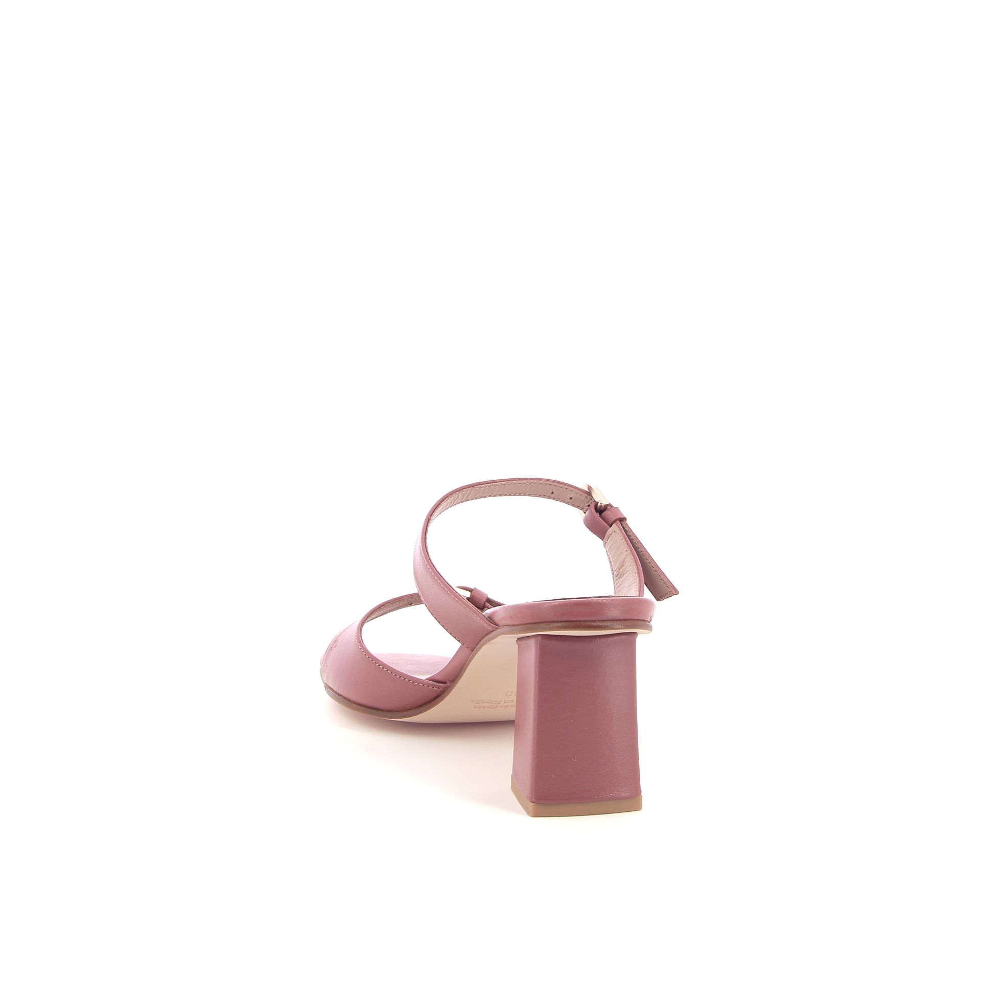 March23 Dani 262126 cognac