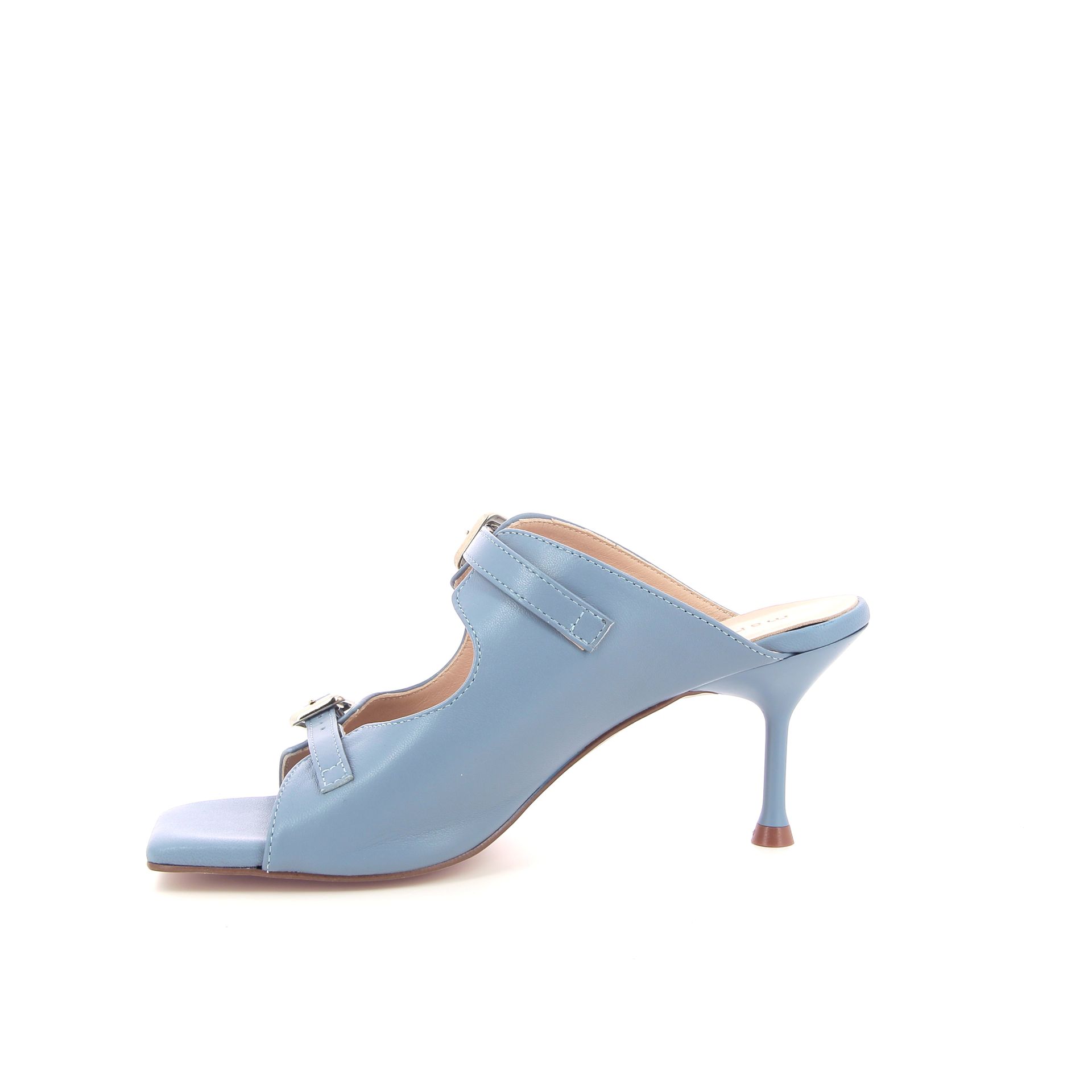 March23 Raquelle 262128 blauw