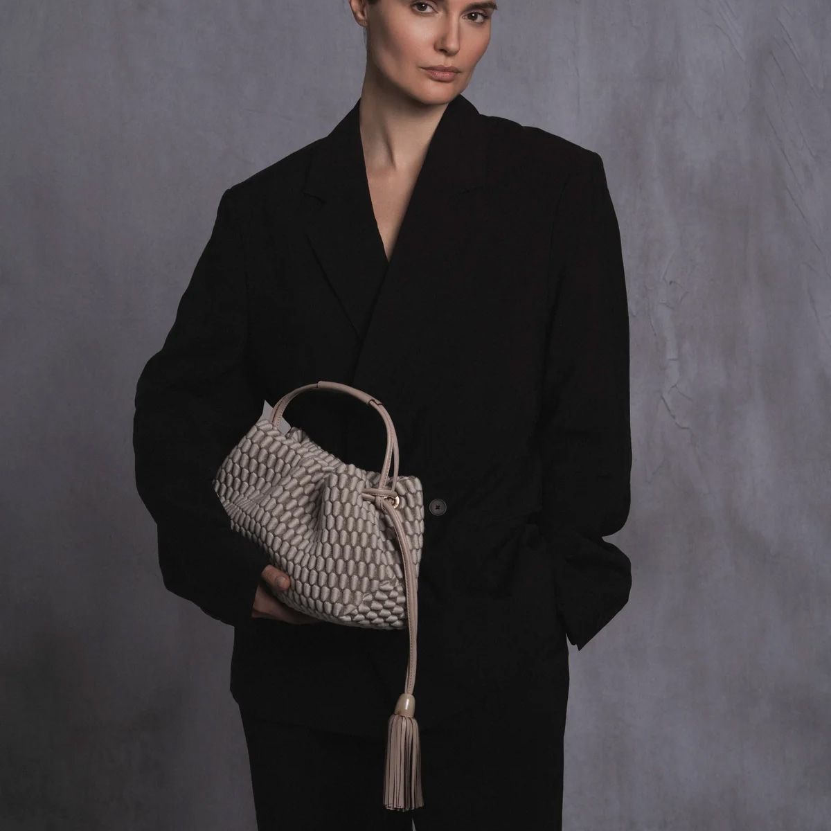 Tissa Fontaneda Tango Fabric Ash Grey 262244 taupe