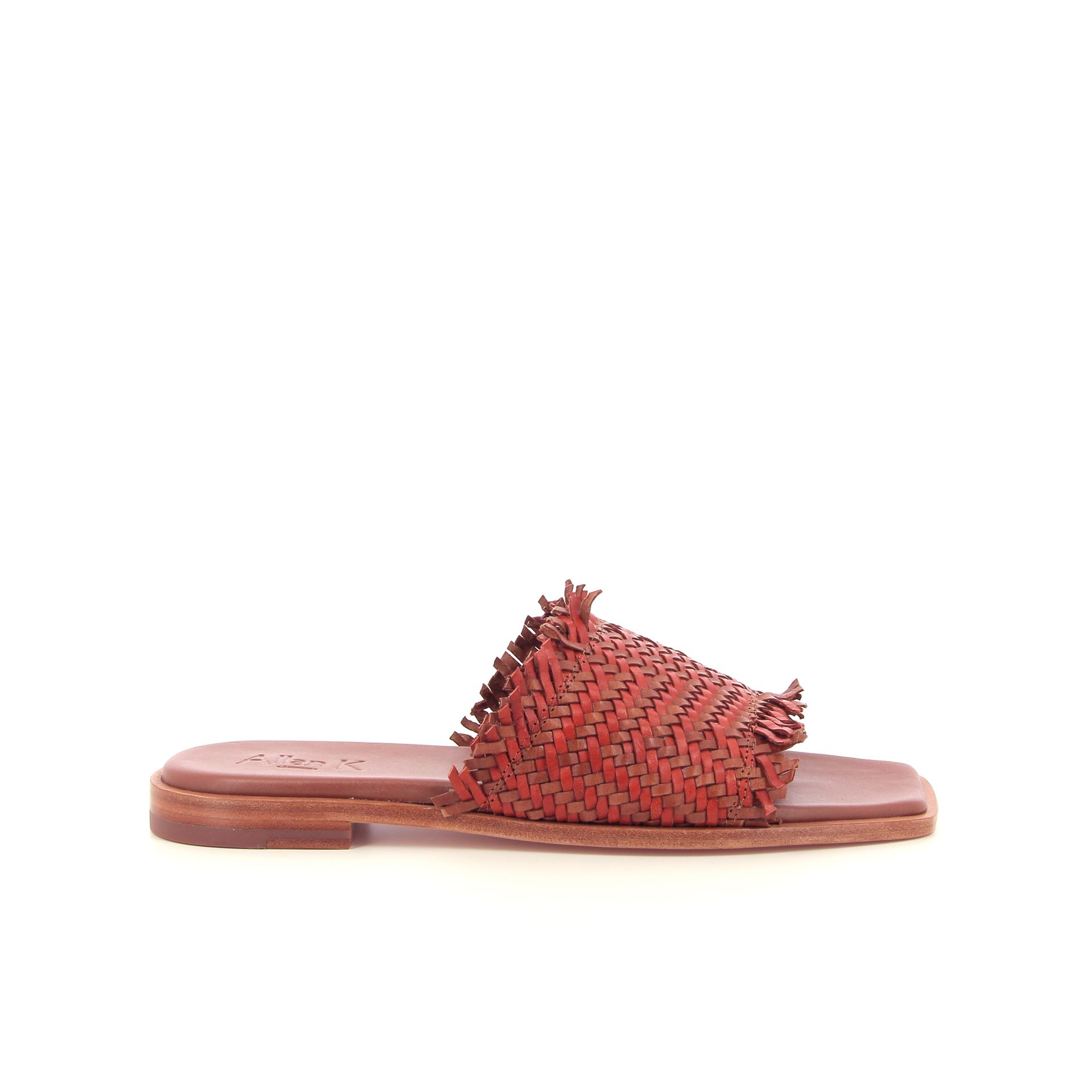 Allan K Wilma 262319 cognac