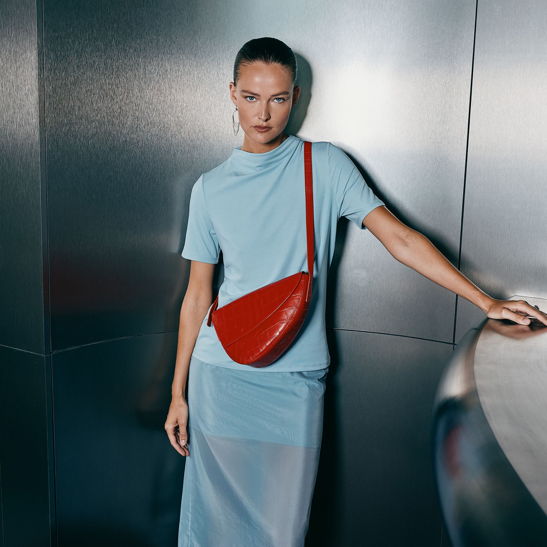 Kaai Rebel Crossbody Poppy Red 262774 rood