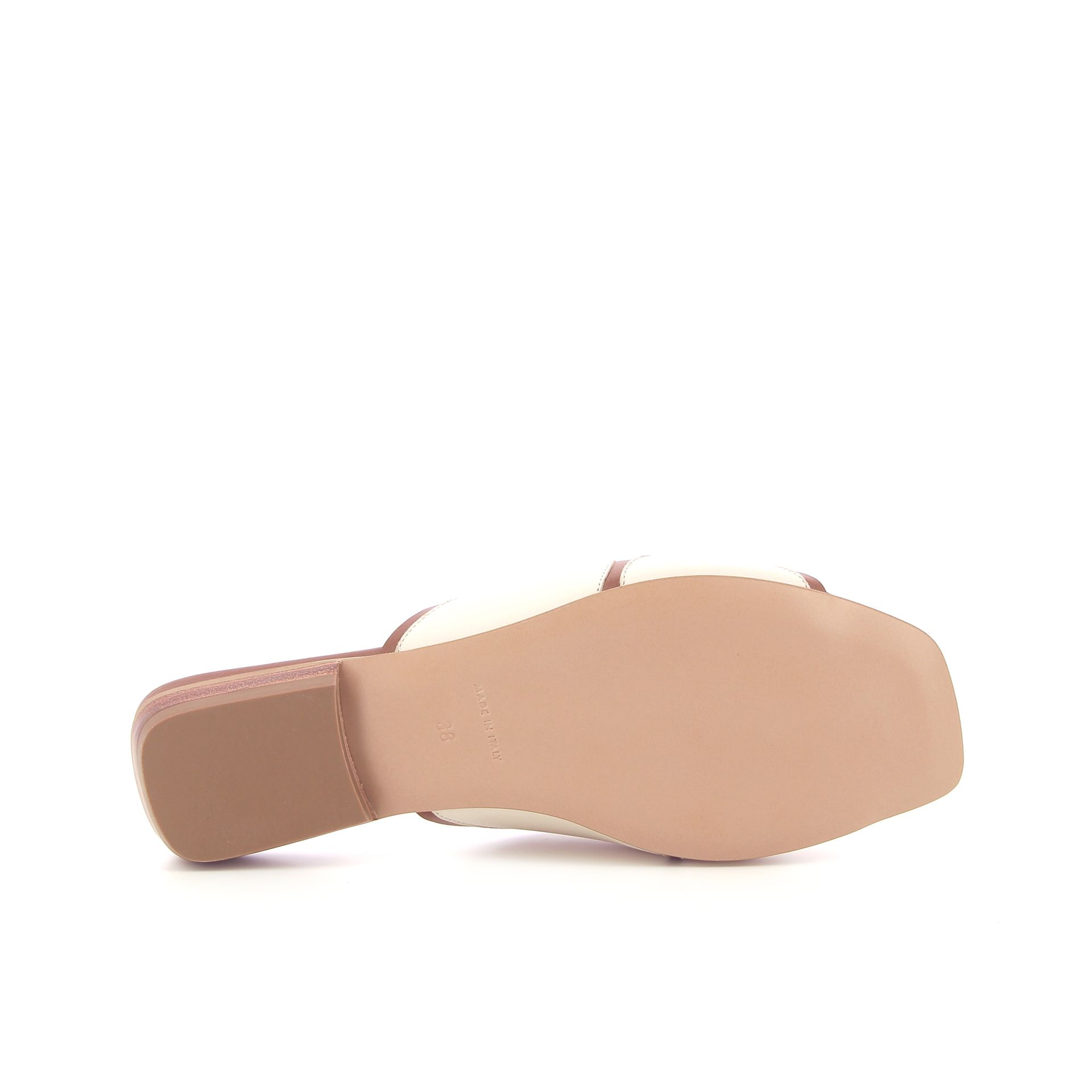 Eliza Muiltje 263296 cognac