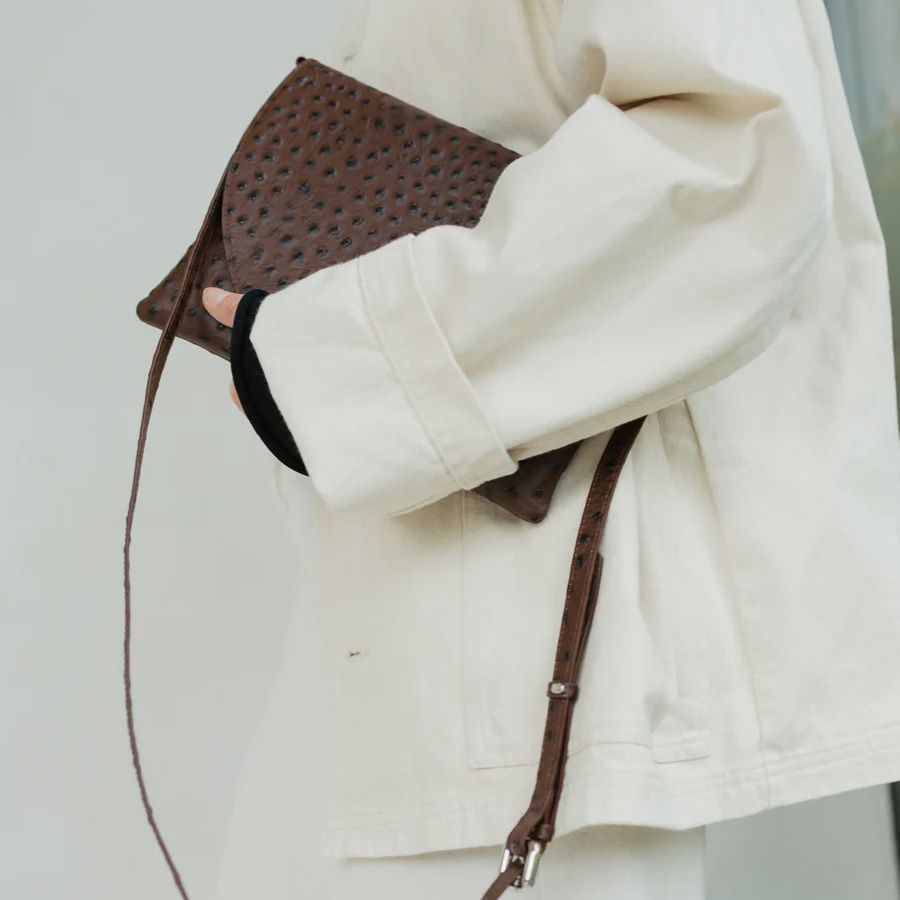 Mieke Dierckx Midi Enveloppe Etna Struzzo 265152 bruin