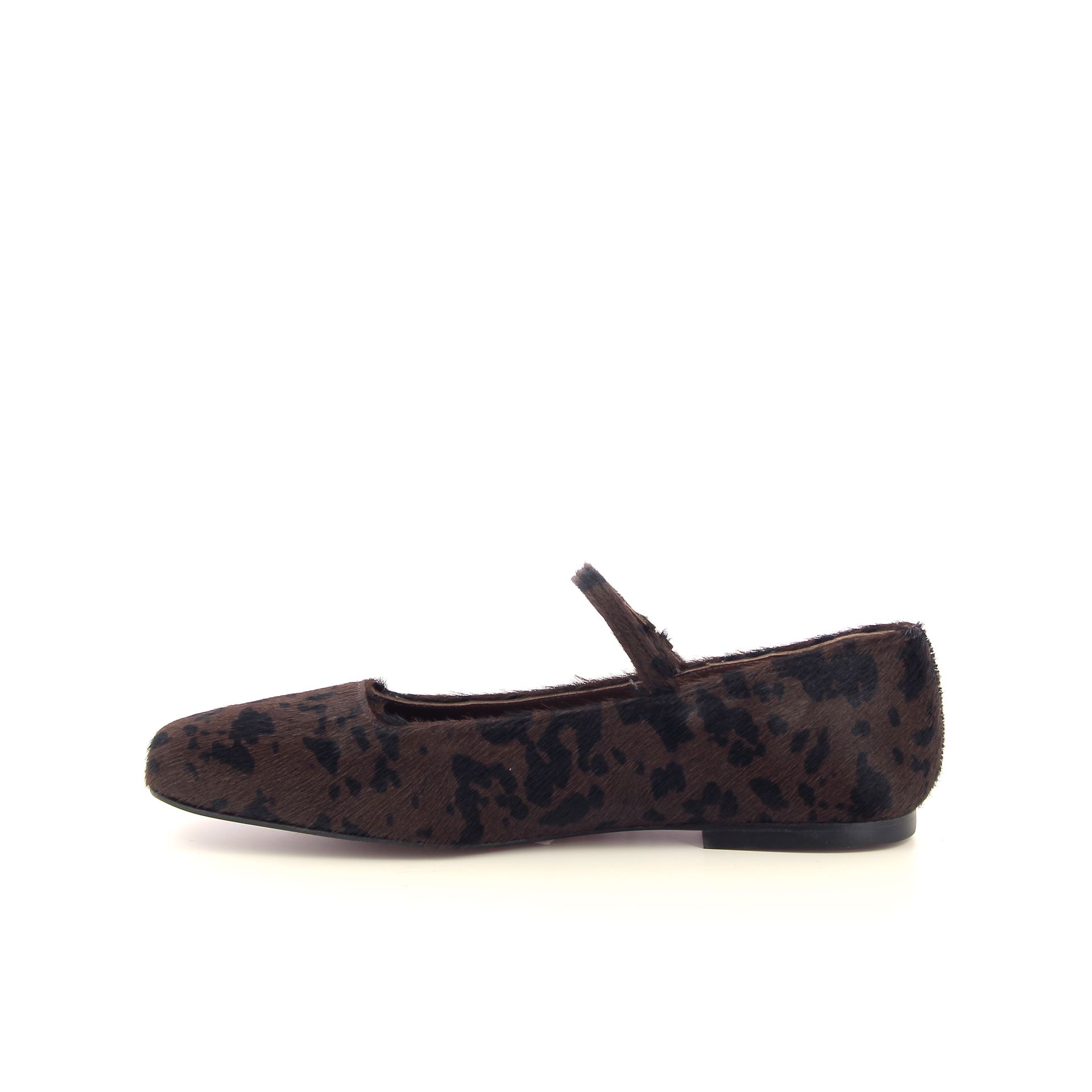 Augusta Julieta Mary Janes 267346 bruin
