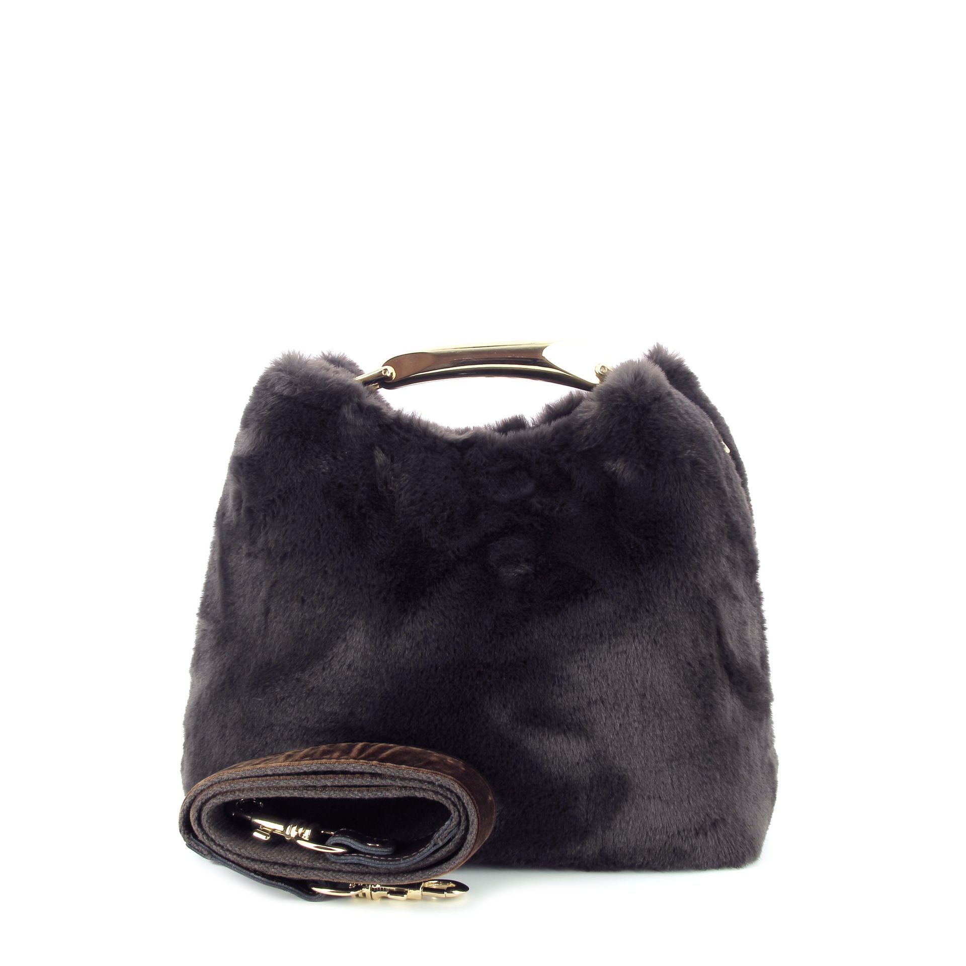 Via Mail Bag Joelle Fake 267464 bruin