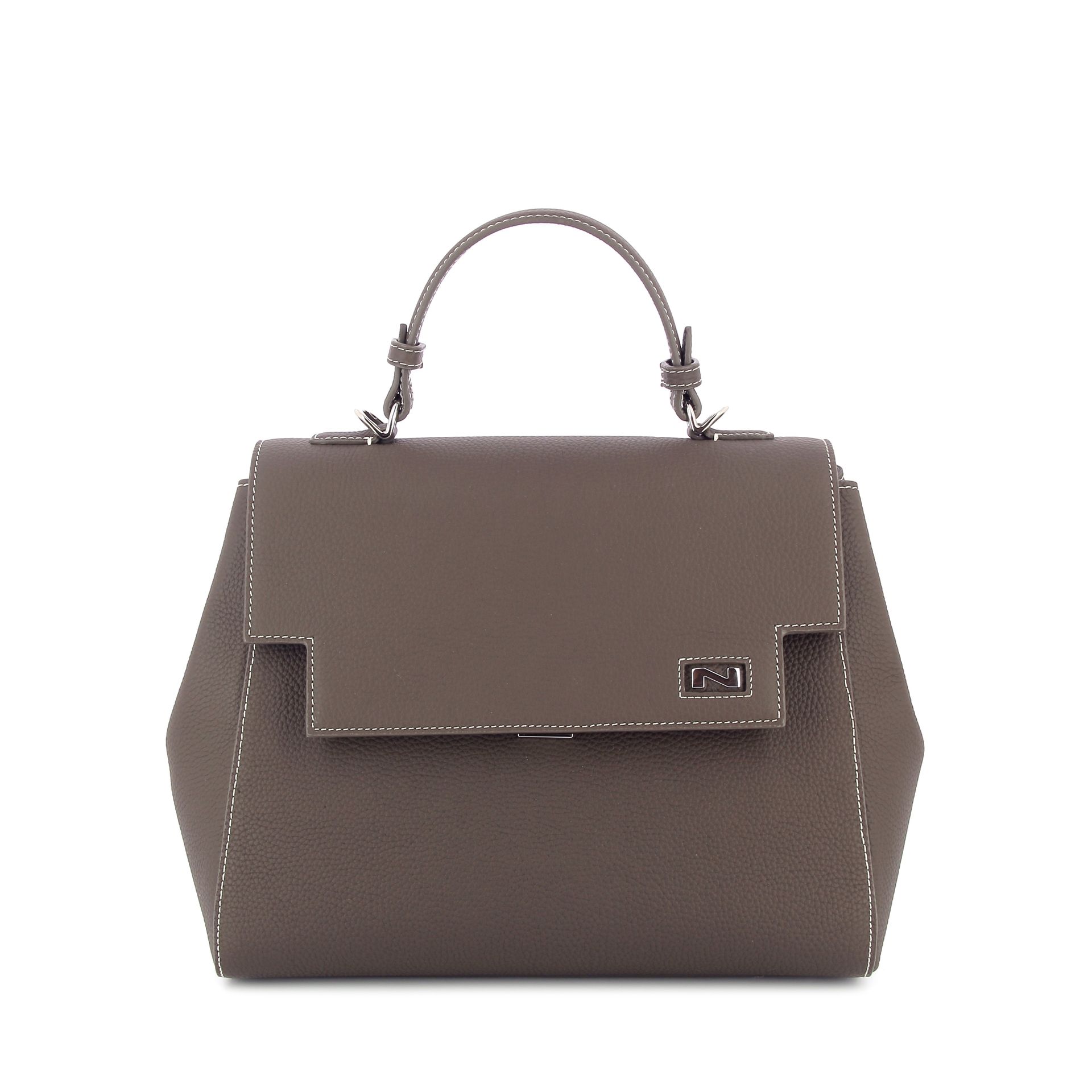 Nathan-Baume Louise Regent 267513 bruin