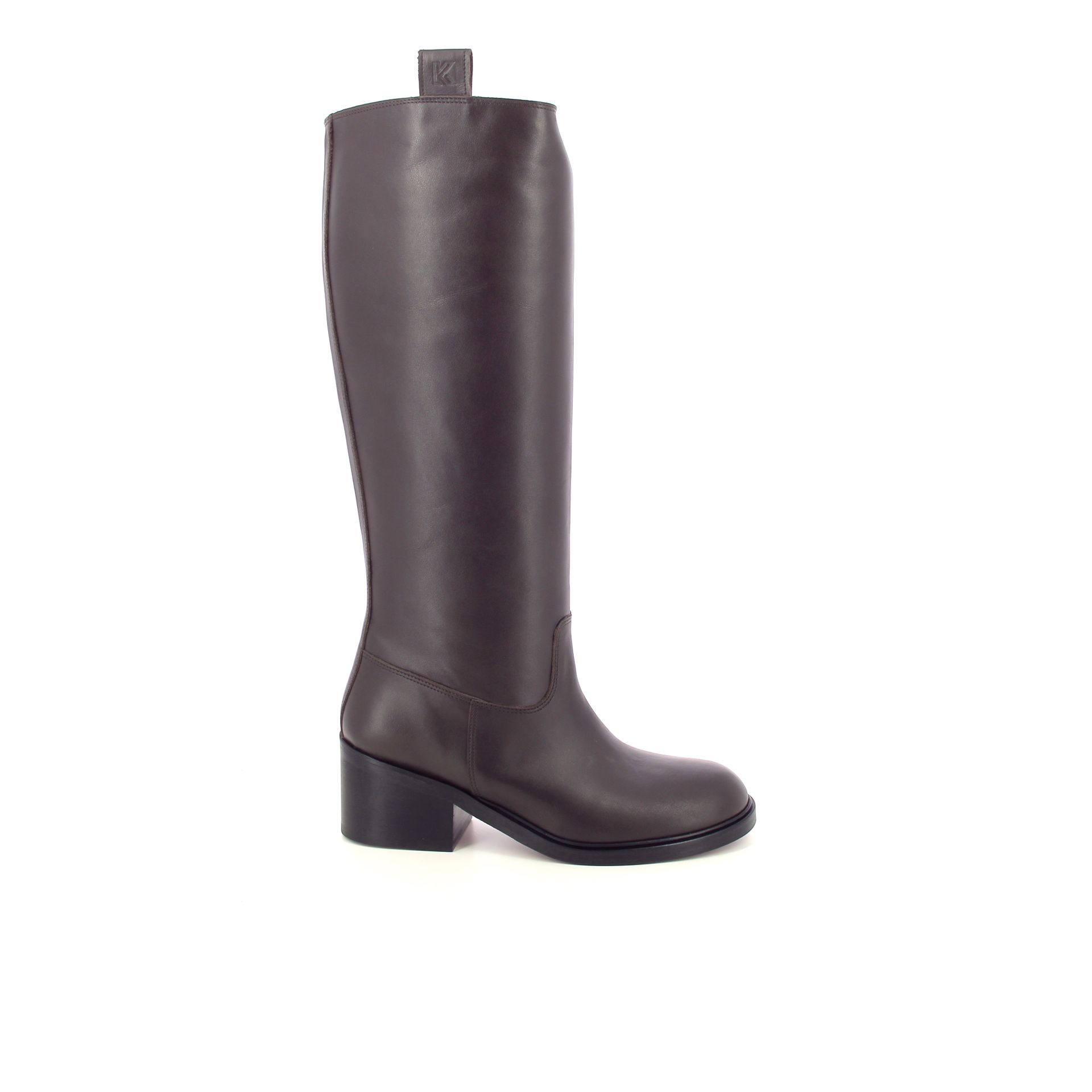 Kirruna Pelotas 267592 bruin