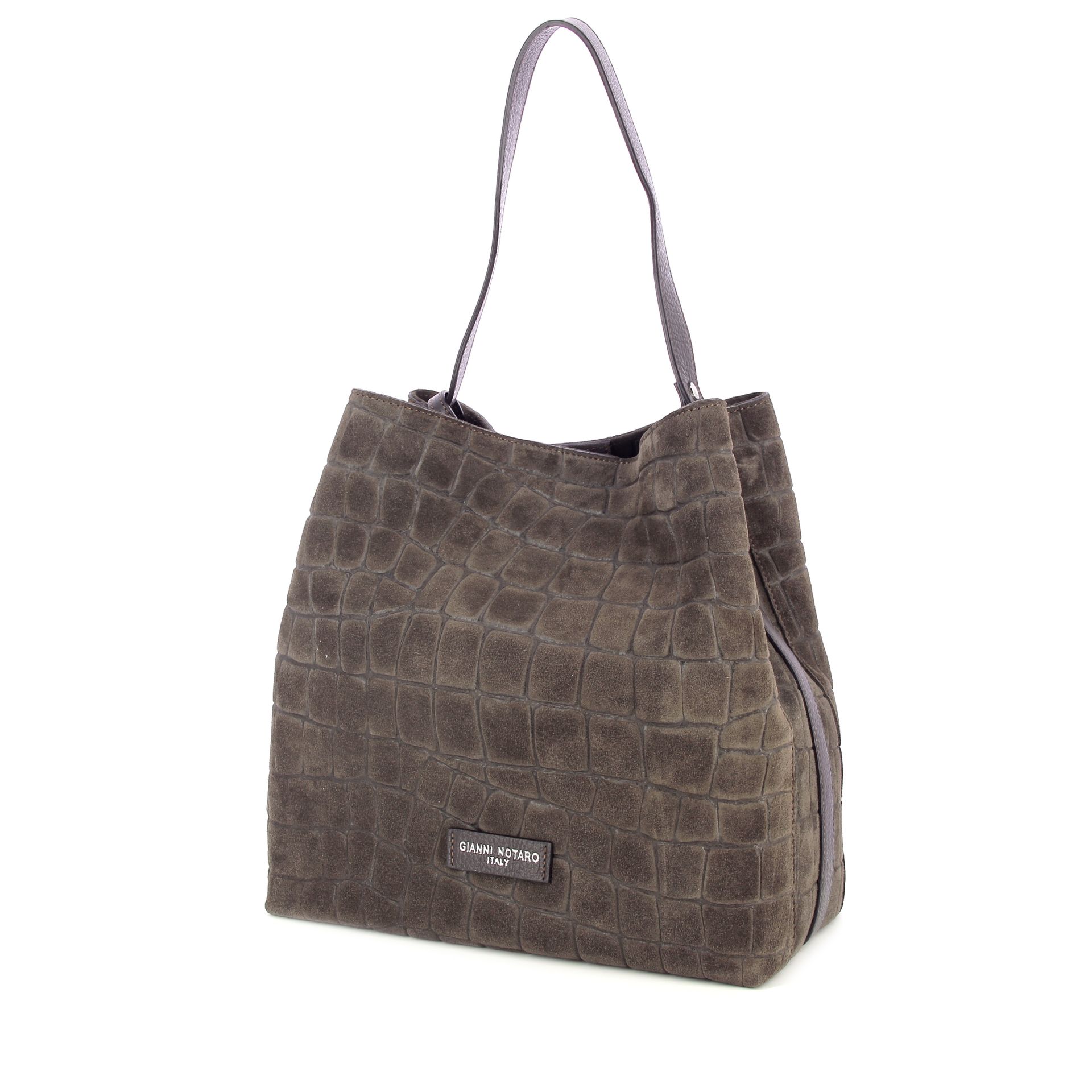 Carol J. Handtas 269153 bruin