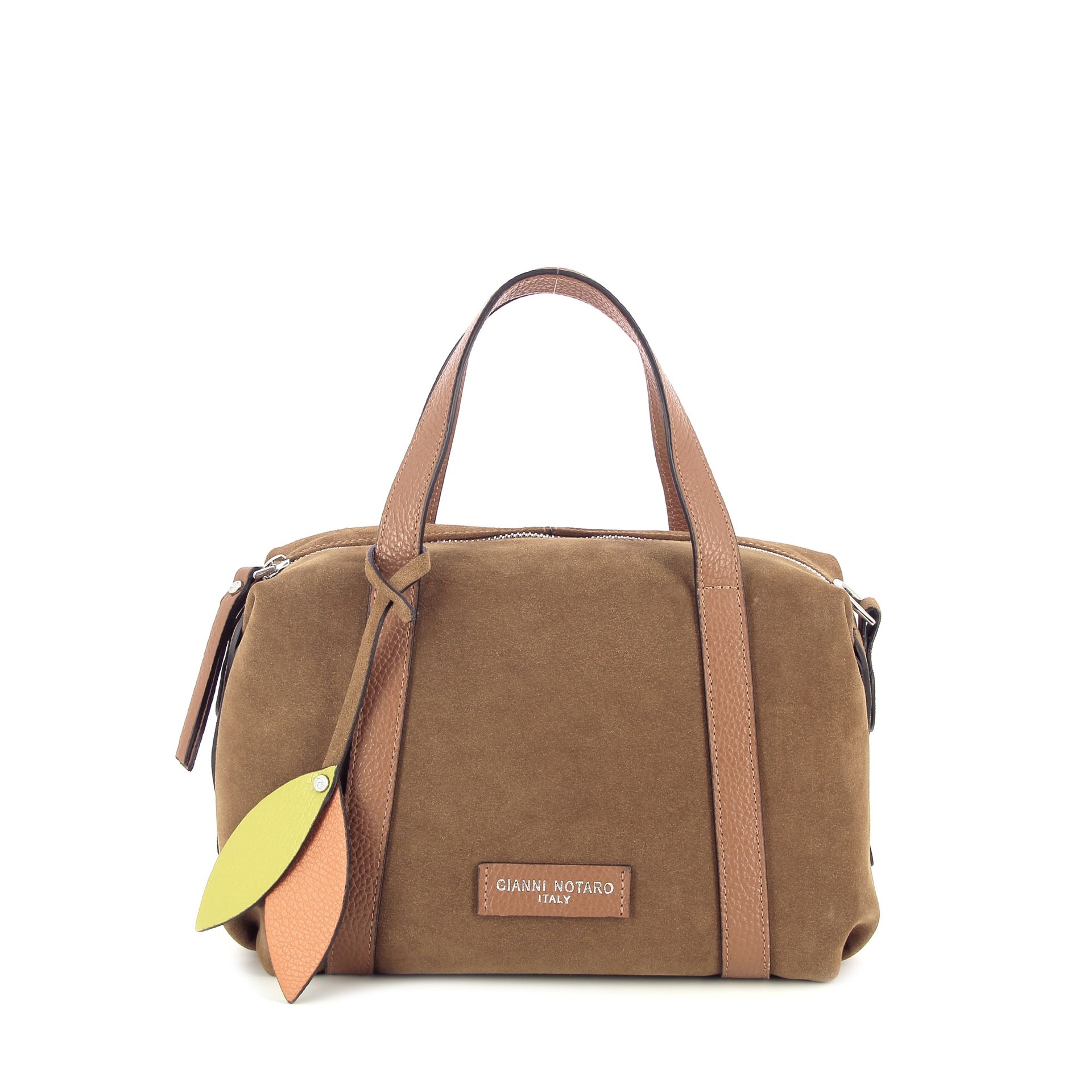 Carol J. Handtas 269191 cognac