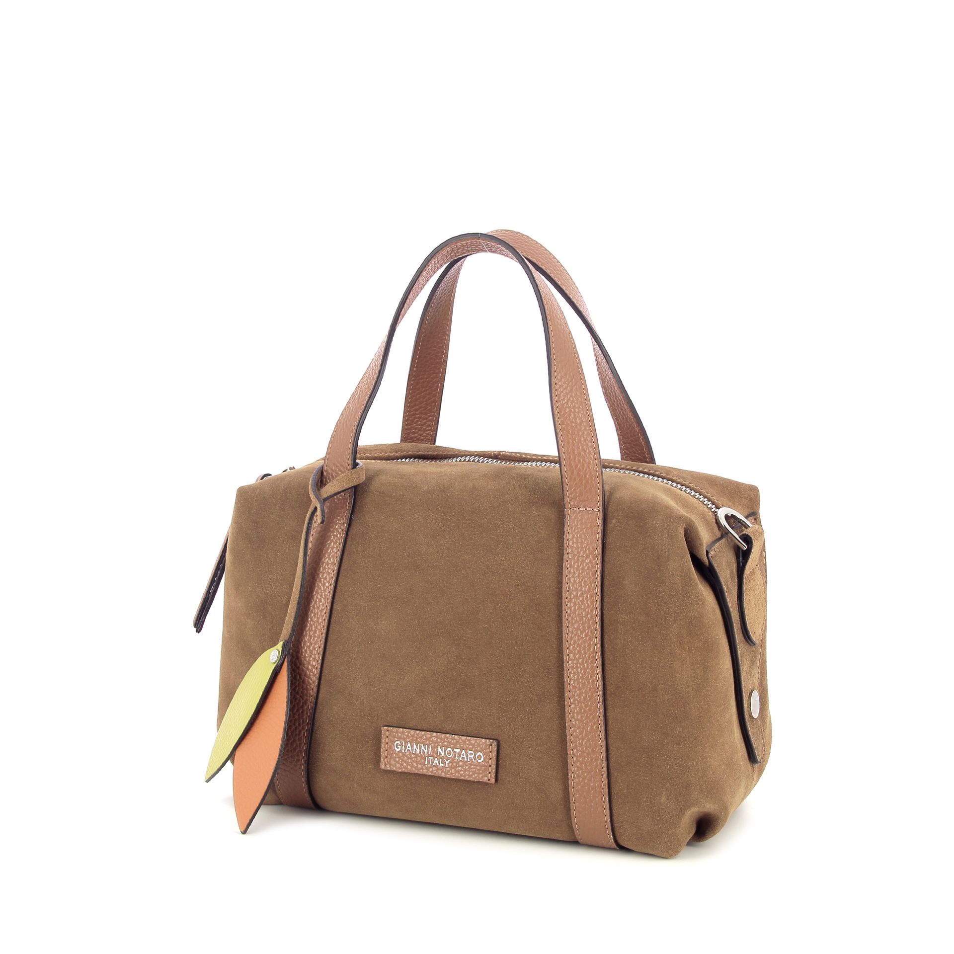 Carol J. Handtas 269191 cognac