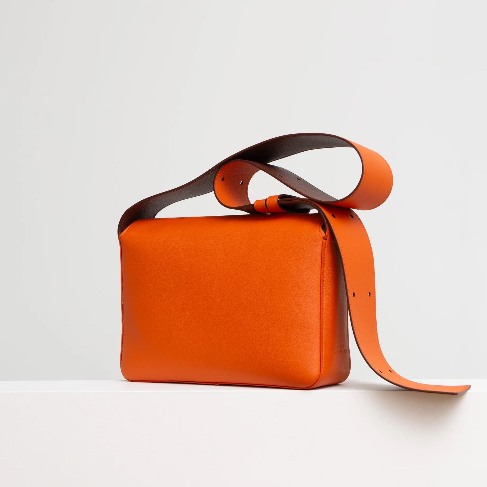 Nelle Demesmaeker N0.01 Bruciato/ Mandarin 271081 cognac