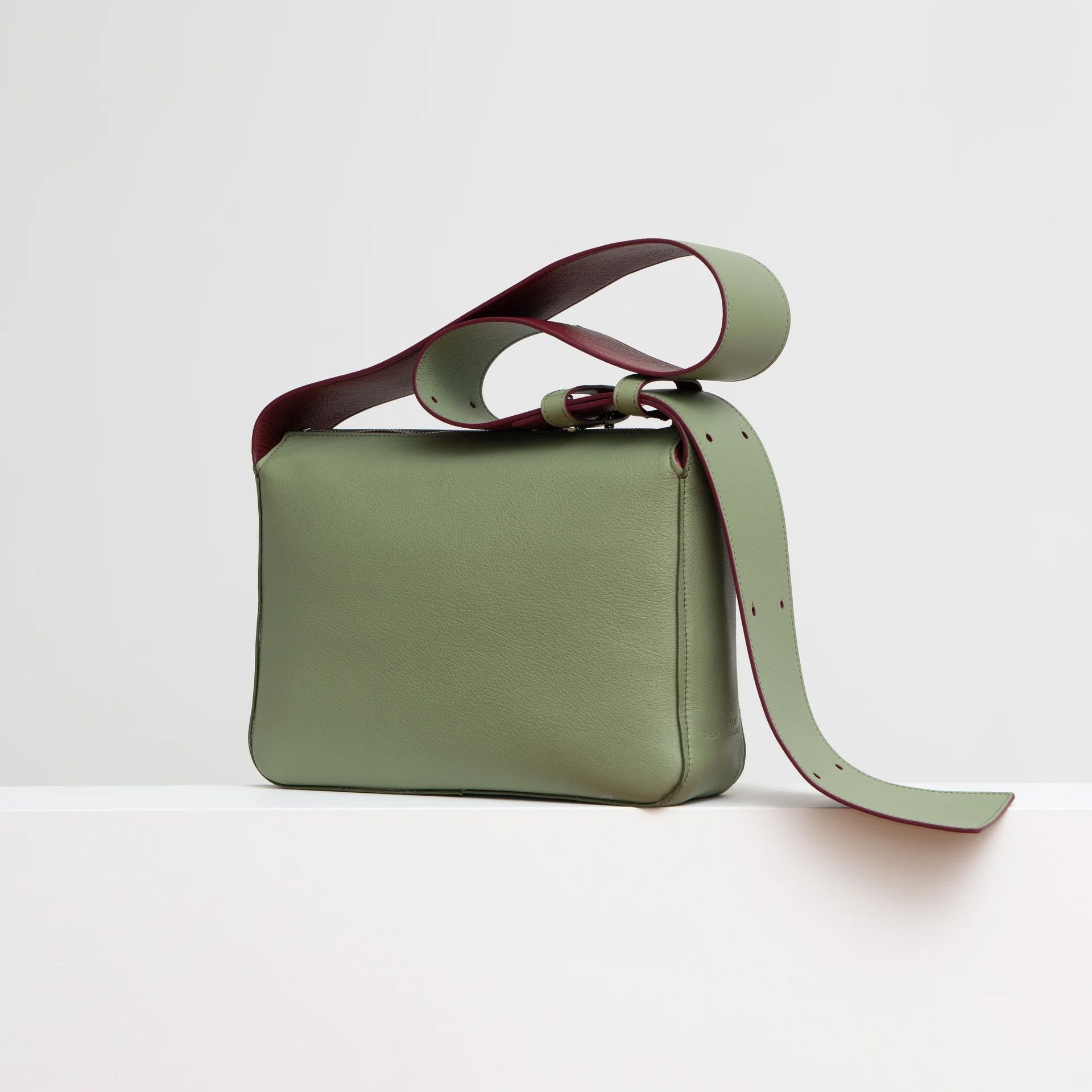 Nelle Demesmaeker N0.01 Cremisi/ Olive 271082 rood