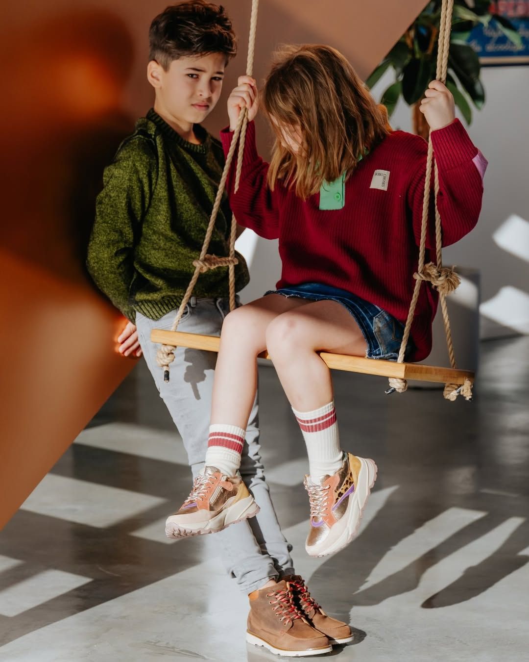 Zijn jullie kids al geswitcht naar cosy winterboots? ❄️🧒
Of blijven sneakers ook in de winter hun ultieme favoriet? 👟✨

#romagnoli #kidsshoes #kinderschoenen #kinderwinkel #kidsboots #kidssneakers
