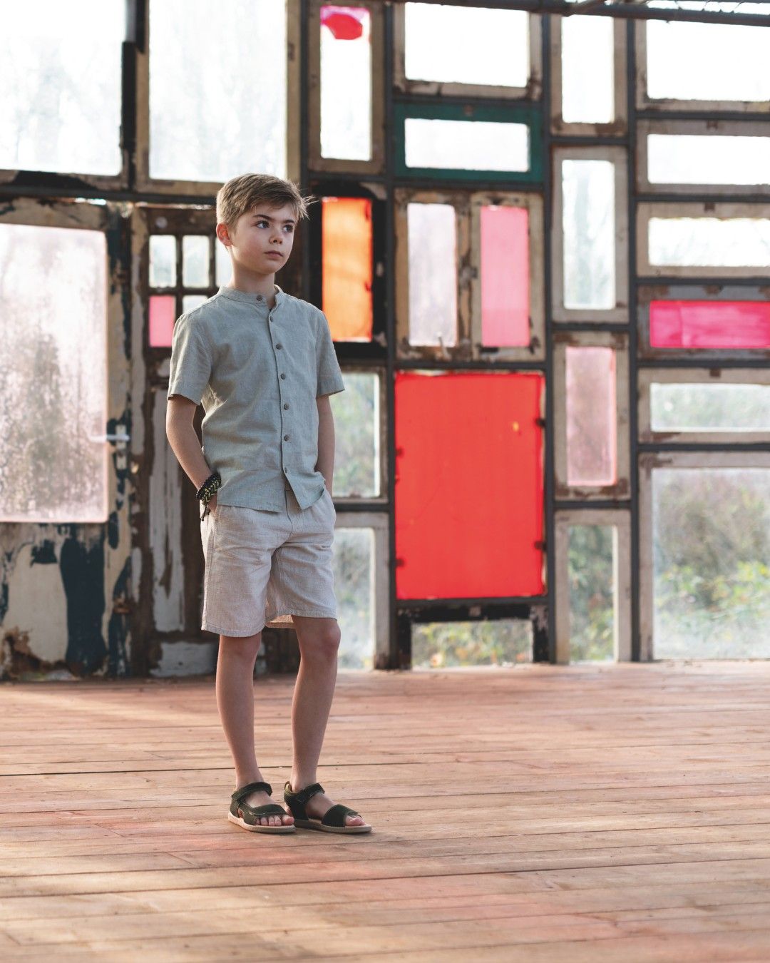 𝚉𝚘𝚖𝚎𝚛𝚎𝚜𝚜𝚎𝚗𝚝𝚒𝚊𝚕

Ocra sandalen met een perfecte pasvorm en easy velcro 🙌

❌ Paasmaandag is onze winkel gesloten.
🐰 De overige dagen in de paasvakantie zijn we geopend volgens onze normale openingsuren

#ocra #kindersandalen #ocrasandals #kinderschoenen #kidsshoes #ss26 #zomercollectie #zomeressential