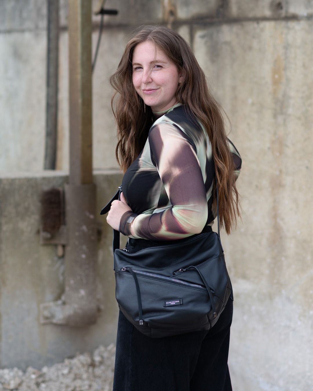 𝙿𝚘𝚠𝚎𝚛𝚍𝚞𝚘

AGL boots x Shania tas van Gianni Chiarini 🖤 
Shop ze in onze winkel en online via vanloock.com

#AGL #AGLboots #blackboots #giannichiarini #shaniabag #blackhandbag #vanloock #fallwinter2526